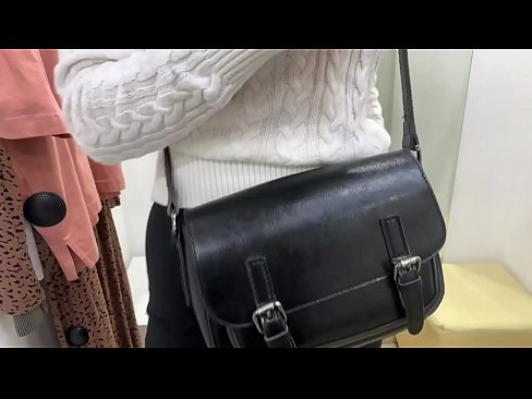 ❤️ אוננות פומבית של הכלבה הצעירה פרלברי עם דילדו בחדר המתאים ️ סרטון פורנו בפורנו iw.risegame.top ❤